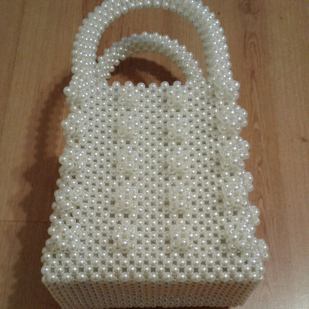 Handmade fully beaded pearl bag